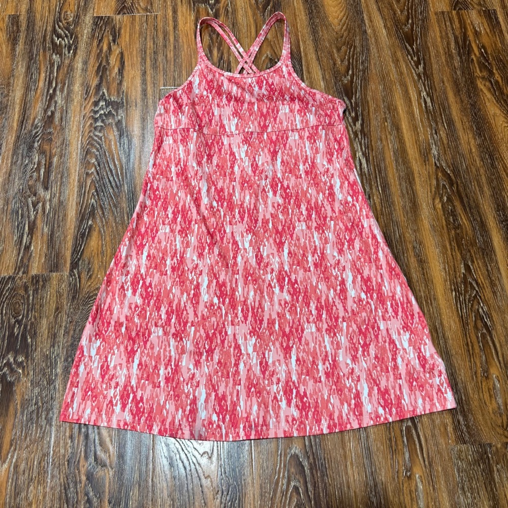 Columbia Pink Abstract Active Dress Built-in Bra Women's Size M Omni-Wick Sport